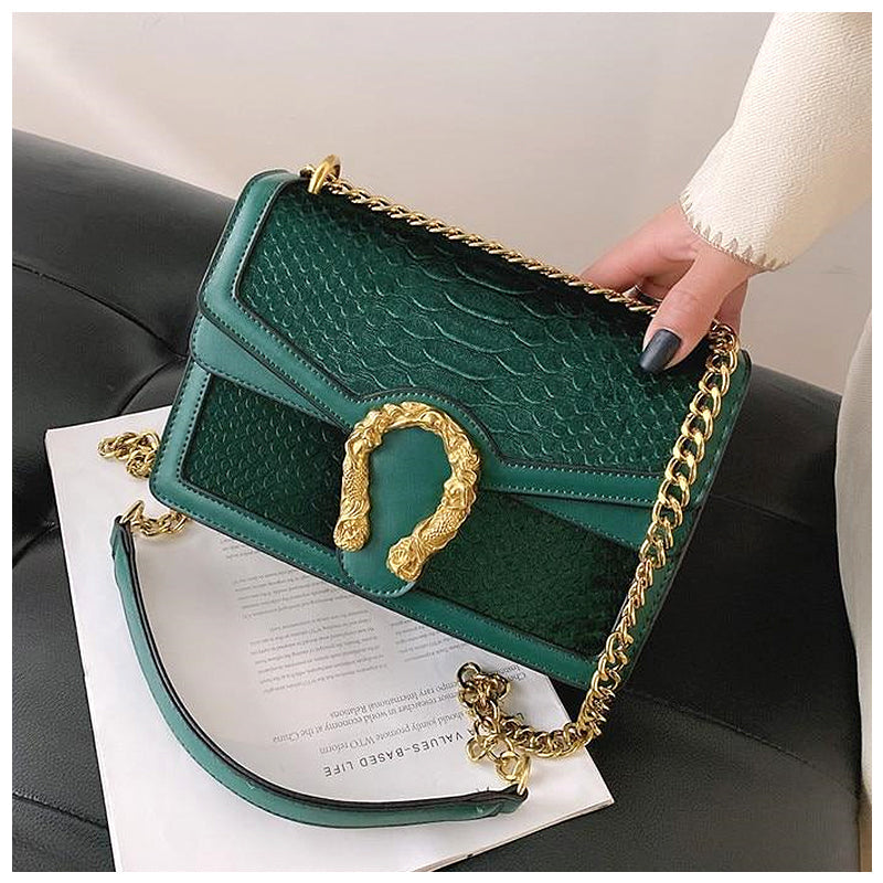 The nora Crossbody Bag