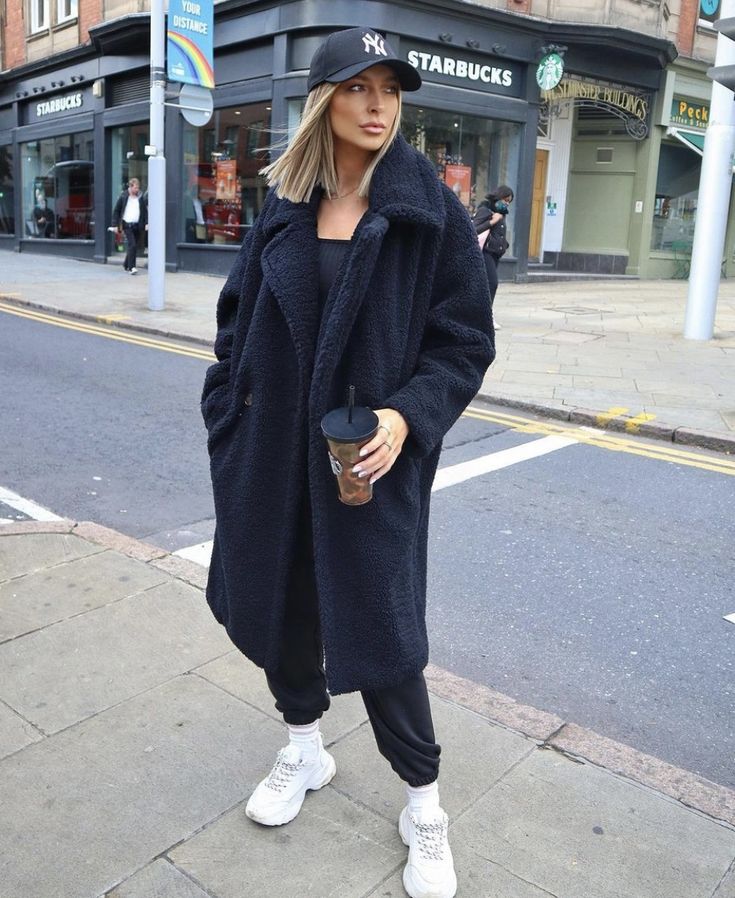 Naimy Fluffy Jacket Long