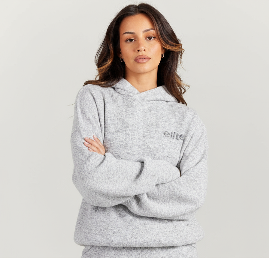 Gebreide Lounge Set – Zachte Structuur Hoodie & Short