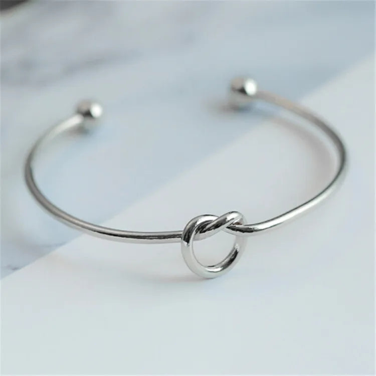 L’Acier Élégant Armband