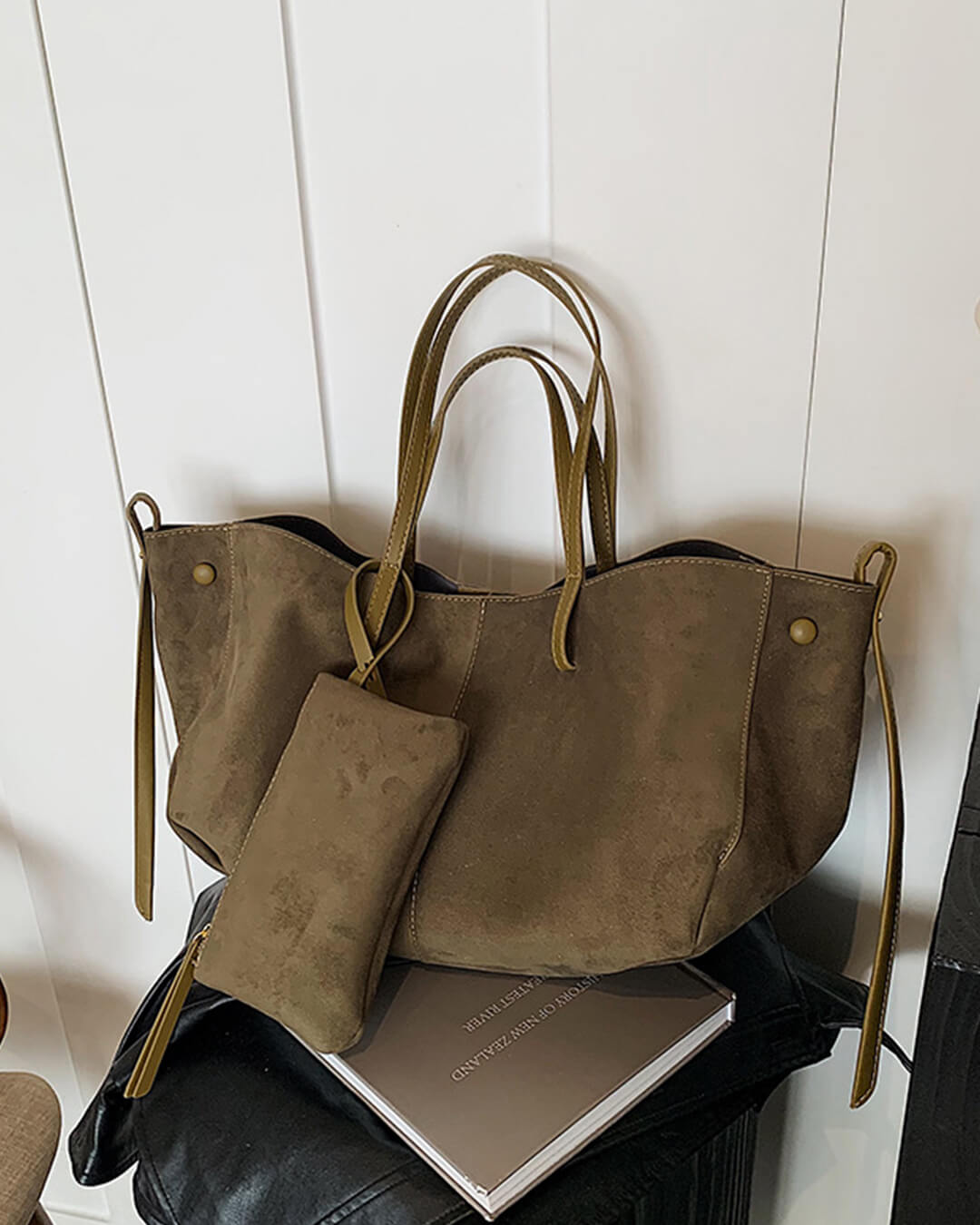 Adriala Suède Tote Tas