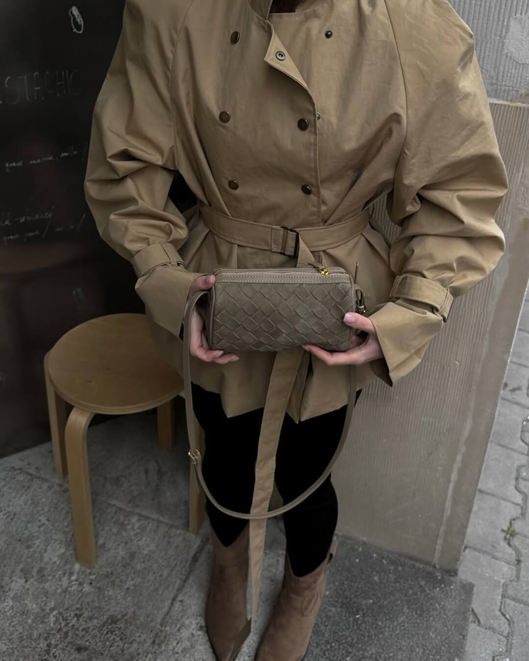 Nara Gevlochten Suède Tas