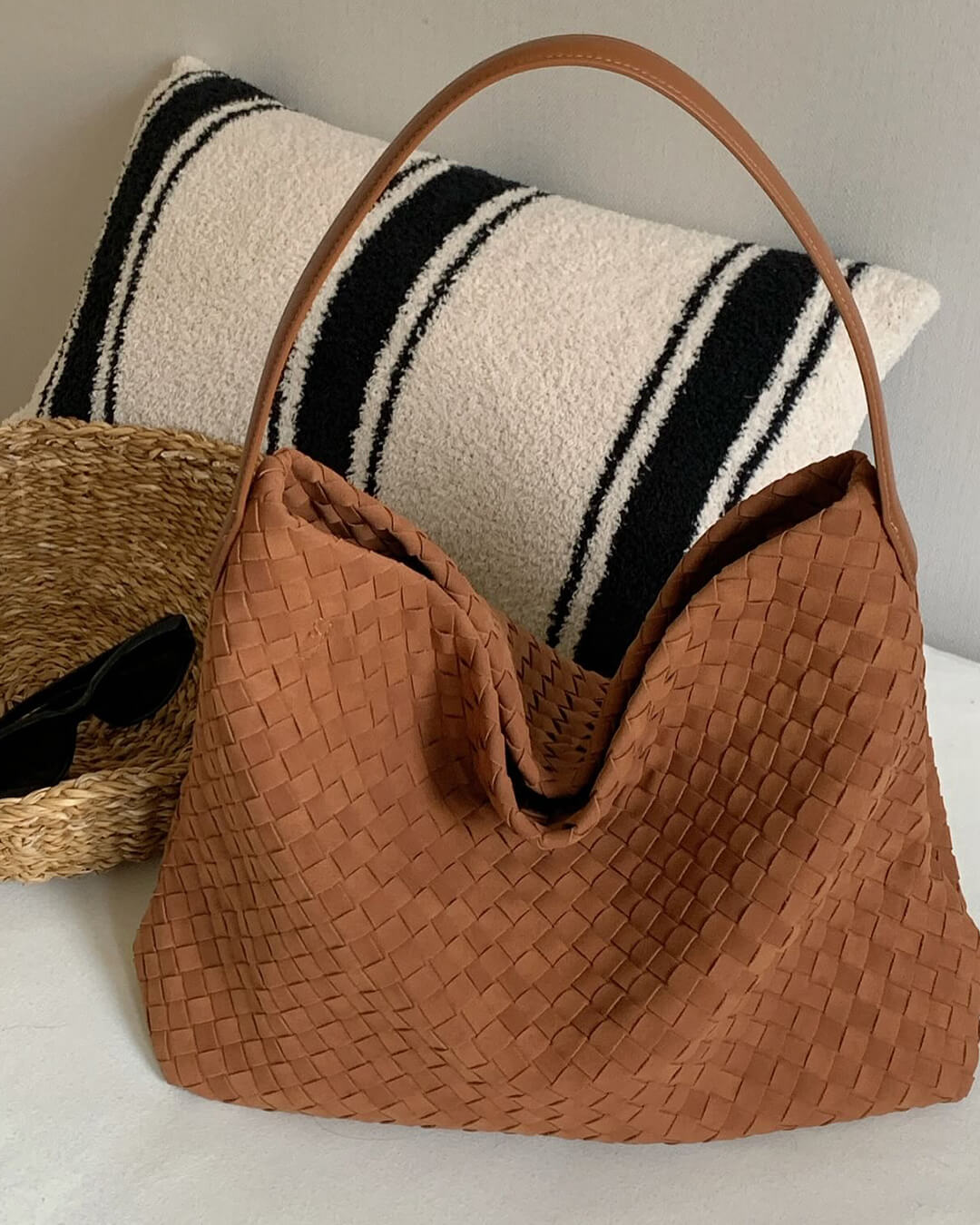 Marceliene Suède Tote Tas